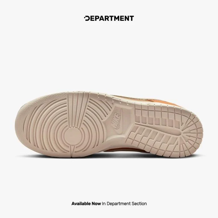 NIKE DUNK LOW RETRO SE - Image 6