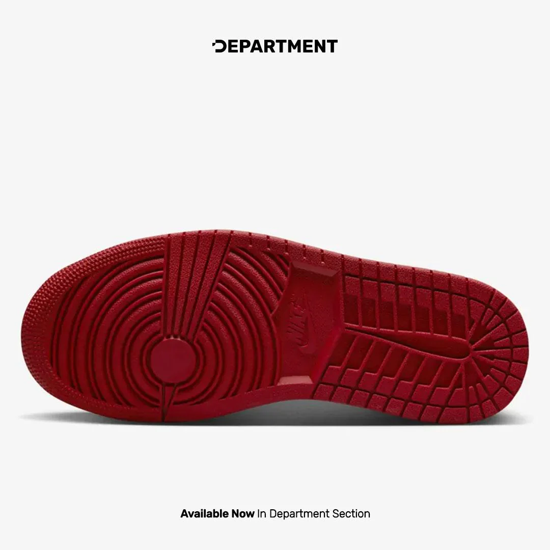 NIKE WMNS AIR JORDAN 1 RETRO LOW OG "UNC TO CHICAGO" - Image 6